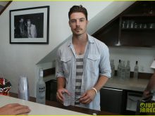 Josh Henderson