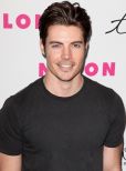 Josh Henderson