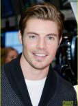 Josh Henderson