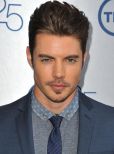 Josh Henderson