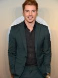 Josh Henderson