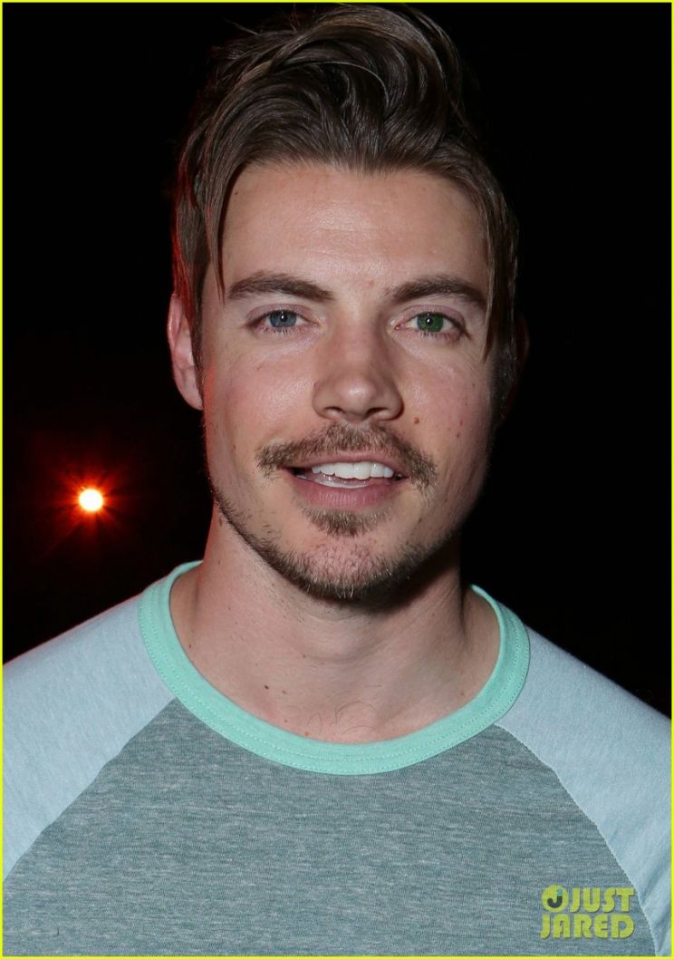 Josh Henderson