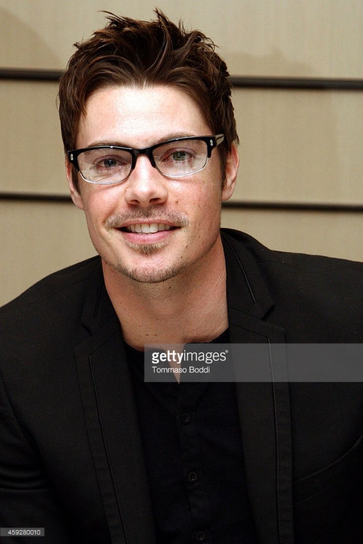 Josh Henderson