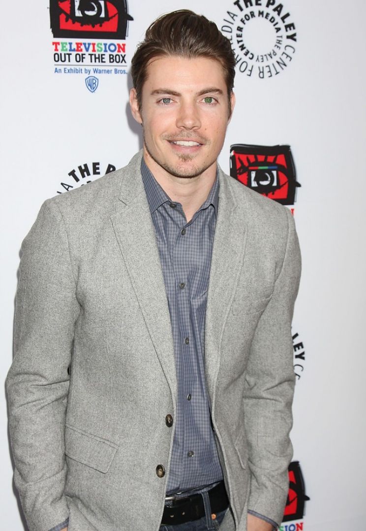 Josh Henderson