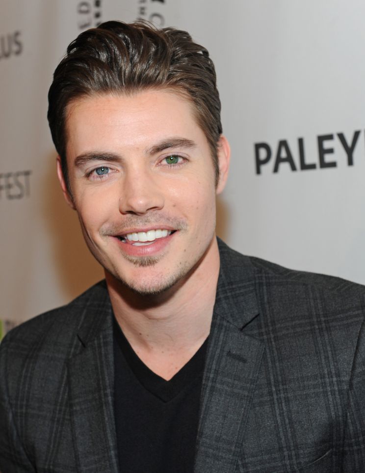 Josh Henderson