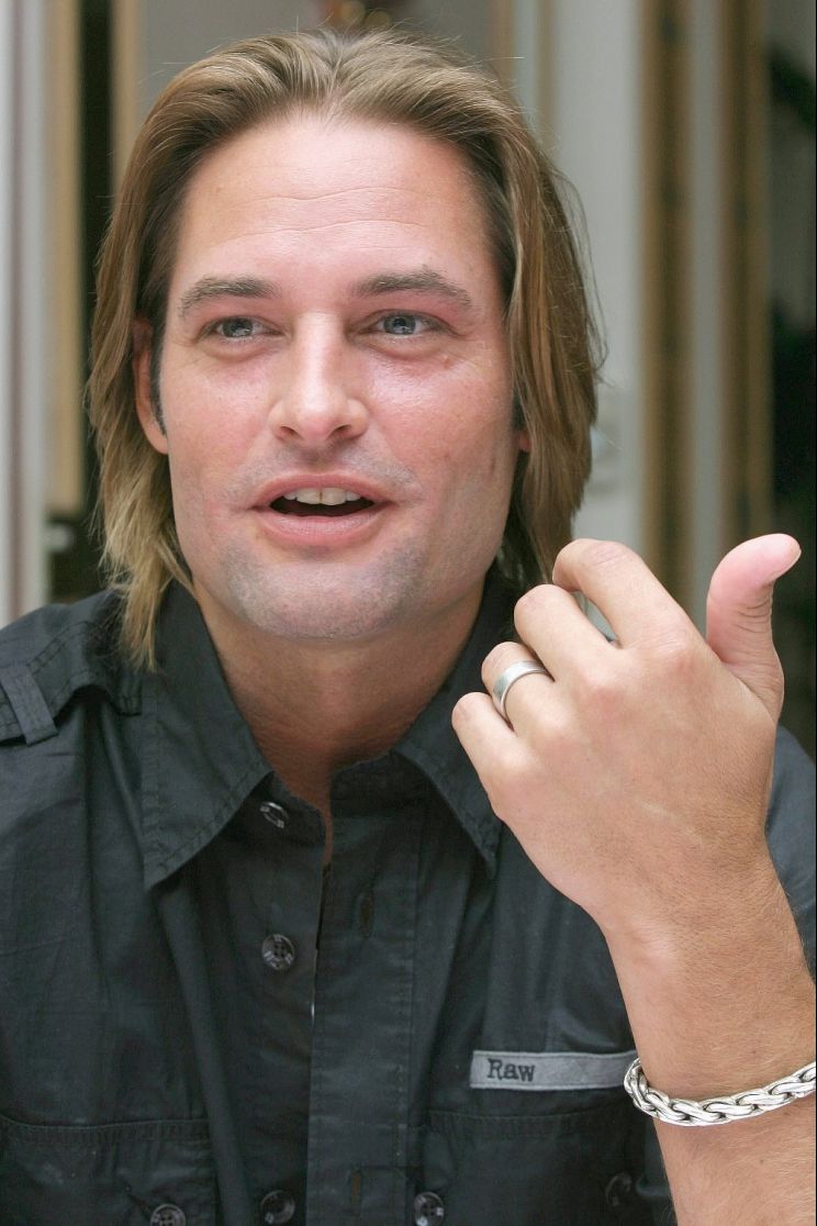 Josh Holloway