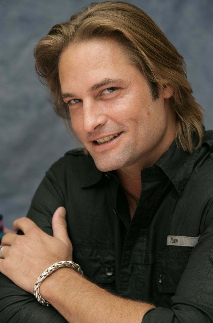 Josh Holloway