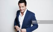 Josh Hopkins