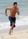 Josh Hopkins