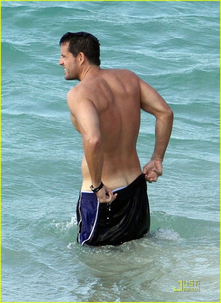 Josh Hopkins