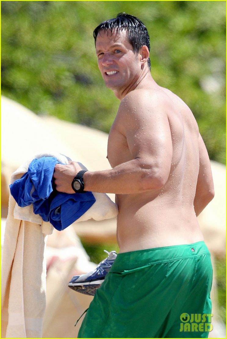 Josh Hopkins