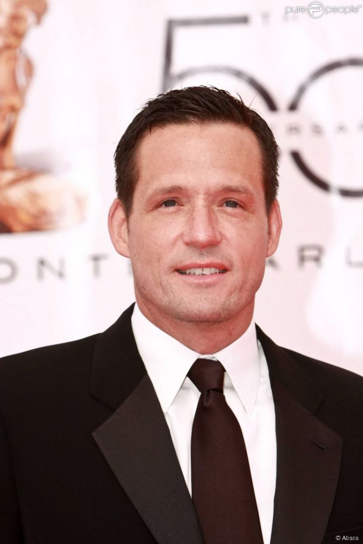 Josh Hopkins