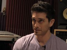 Josh Keaton