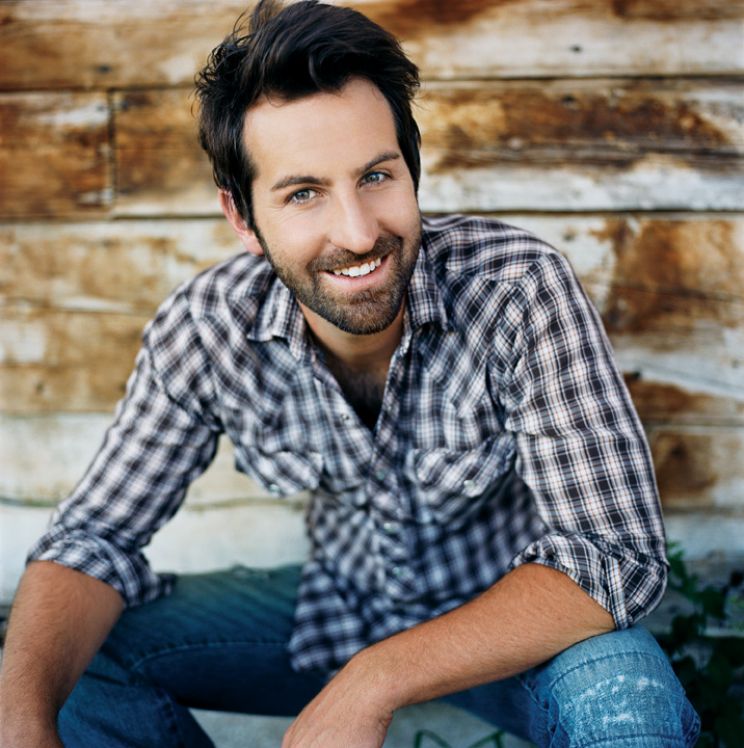 Josh Kelley