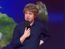 Josh Widdicombe