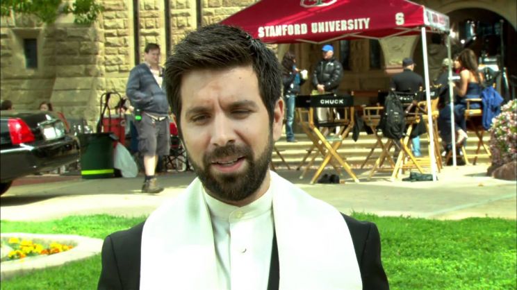 Joshua Gomez