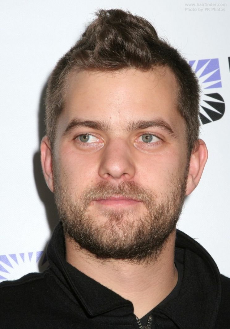 Joshua Jackson