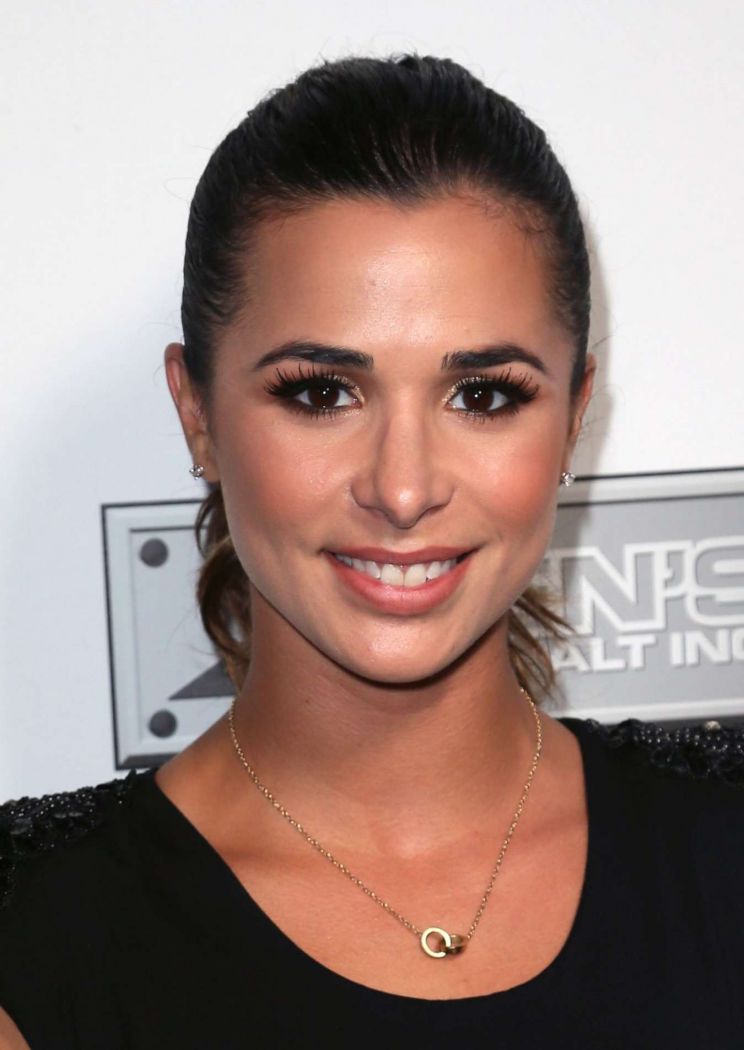 Josie Loren