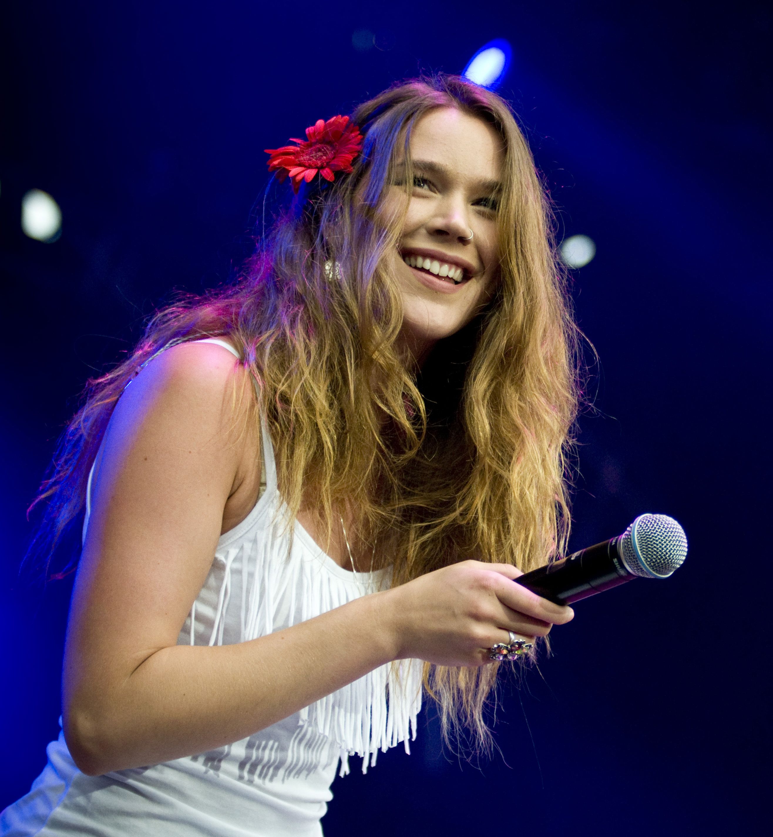 Pictures of Joss Stone