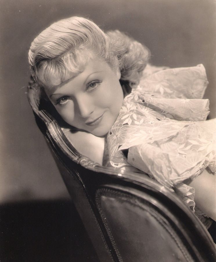 Joyce Compton