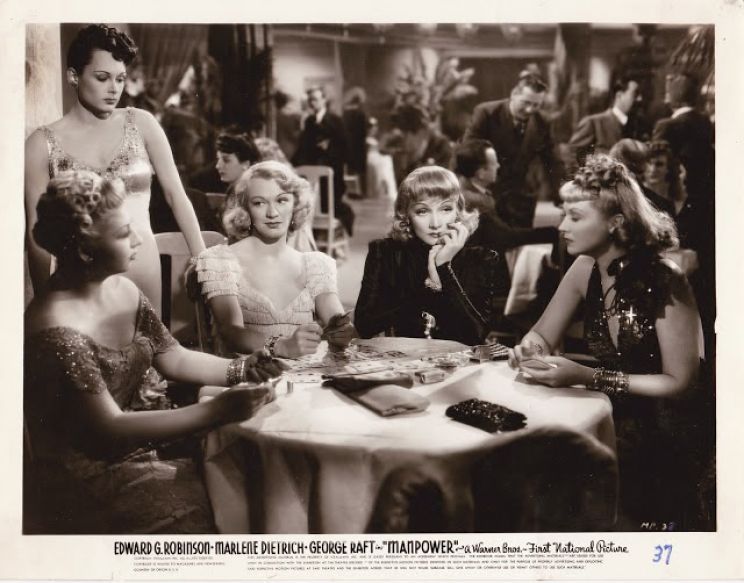 Joyce Compton