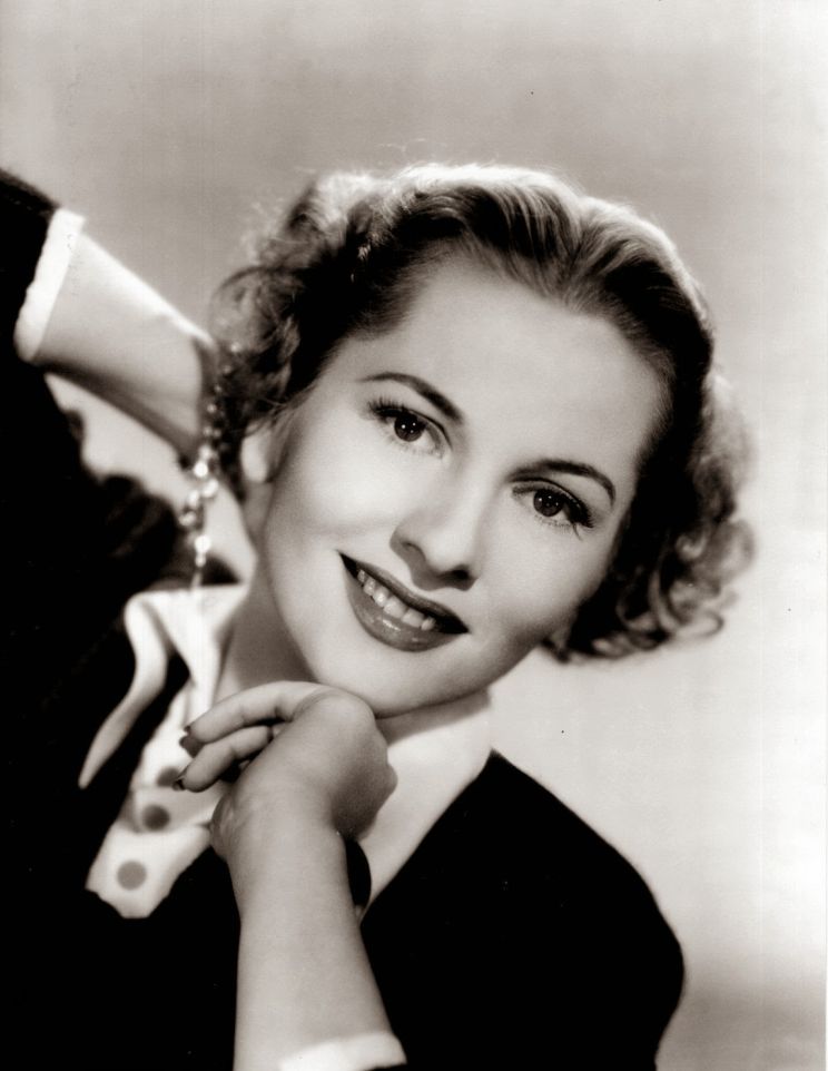 Joyce Compton