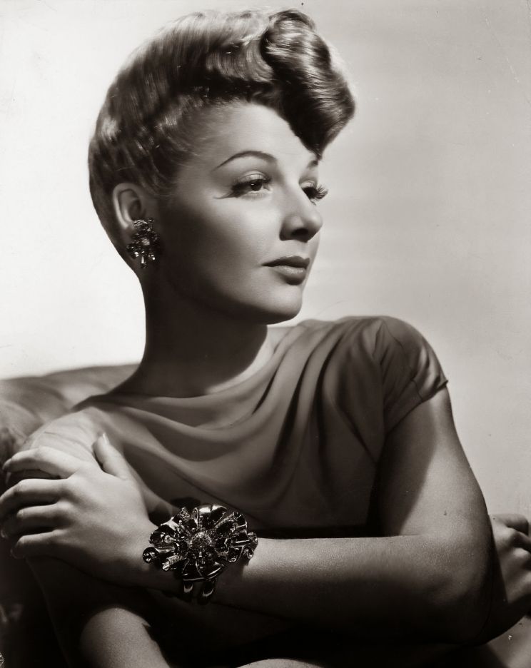 Joyce Compton