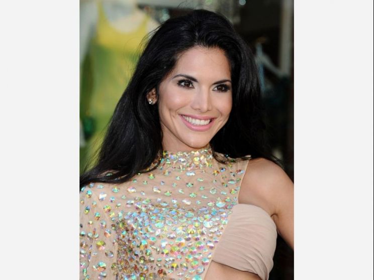 Joyce Giraud