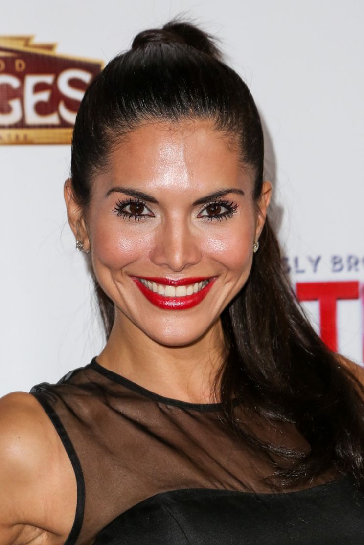 Joyce Giraud