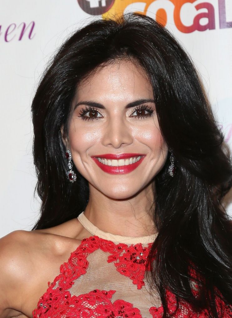 Joyce Giraud