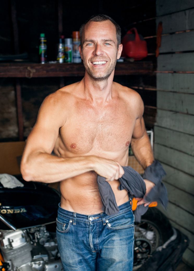 JR Bourne