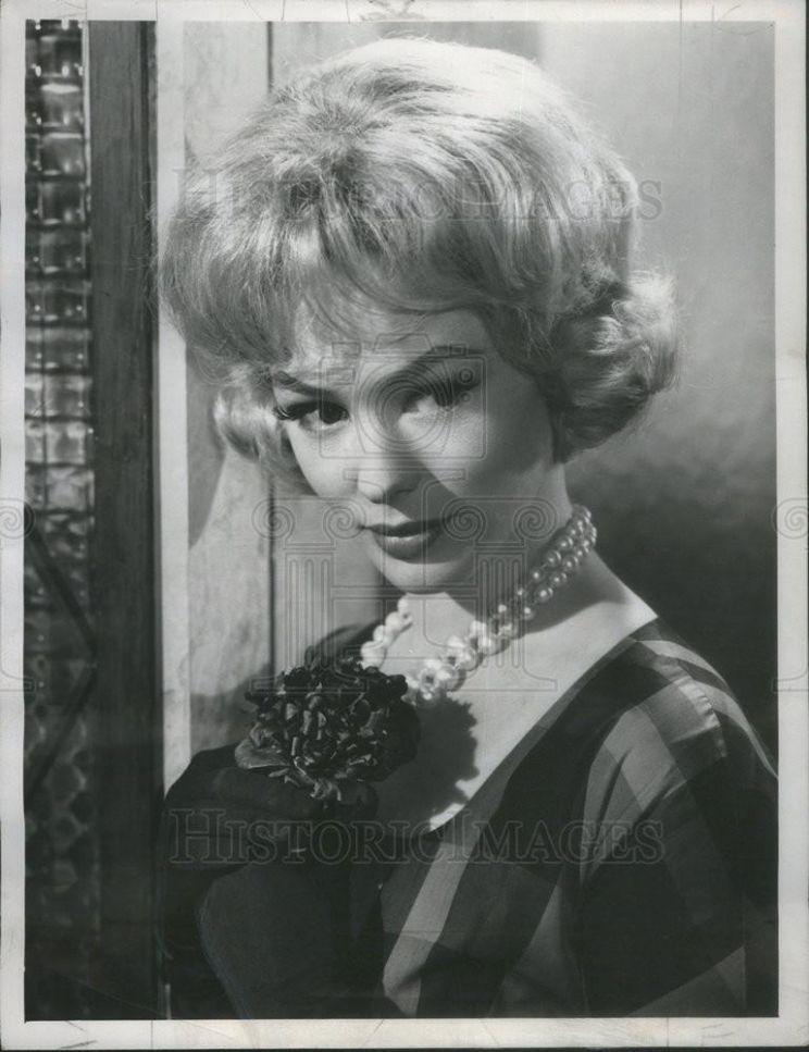 Judi Meredith