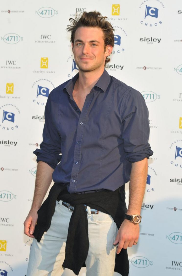 Jules Knight