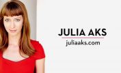 Julia Aks