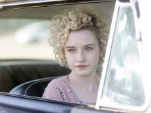 Julia Garner