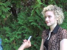 Julia Garner