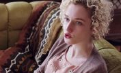 Julia Garner