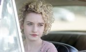 Julia Garner