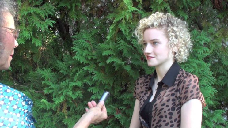 Julia Garner