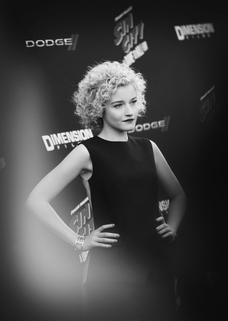 Julia Garner