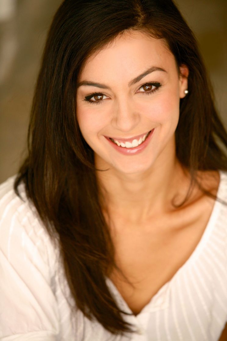 Julia Harnett