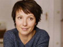 Julia Koschitz