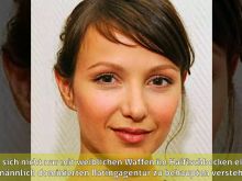 Julia Koschitz photo