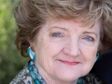 Julia McKenzie