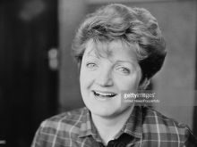 Julia McKenzie