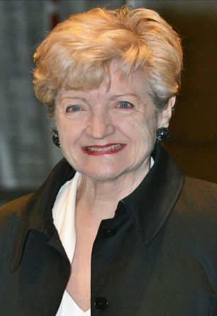 Julia McKenzie