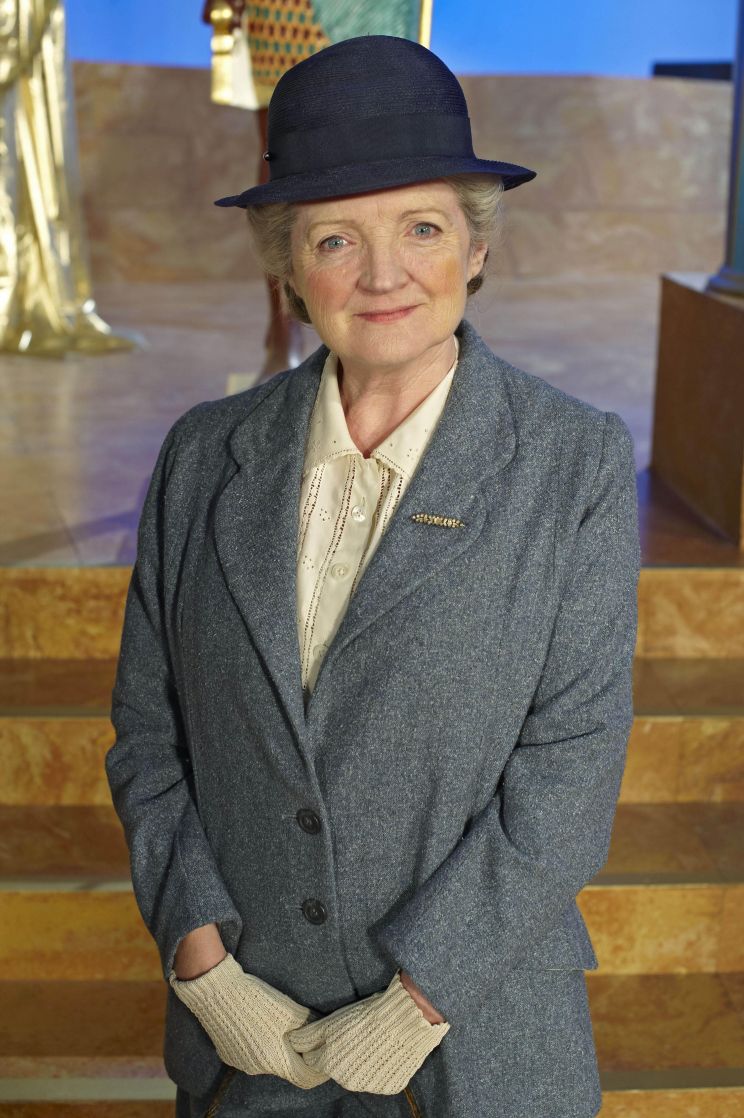 Julia McKenzie