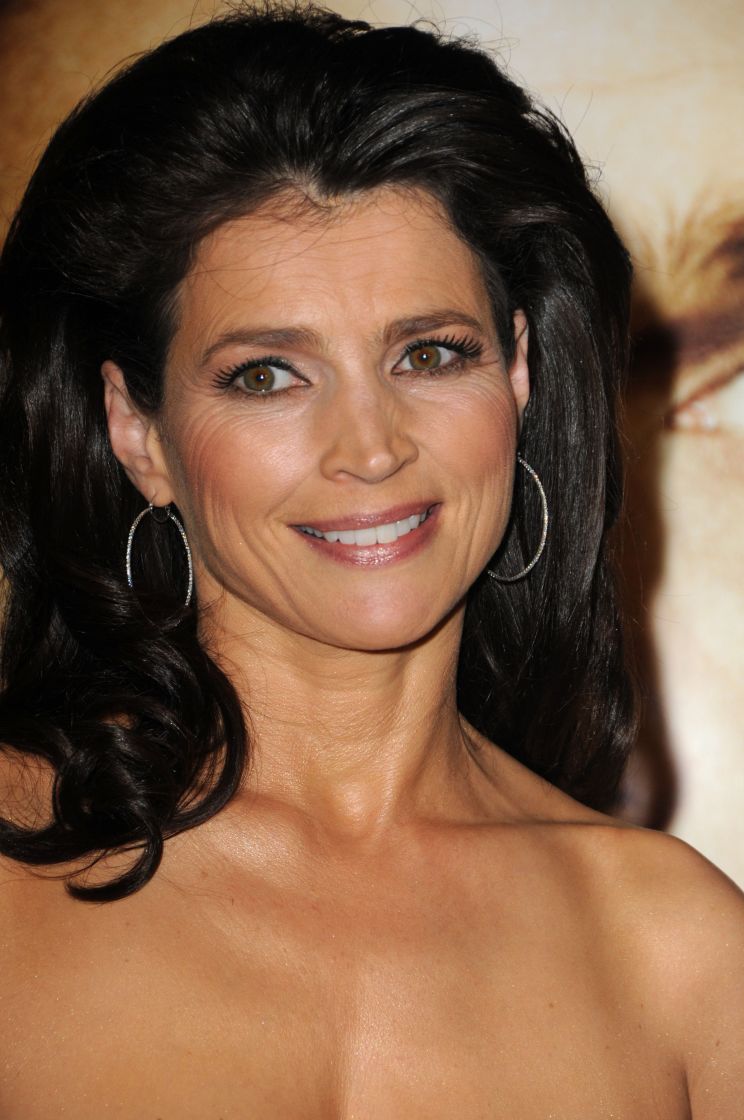 Julia Ormond