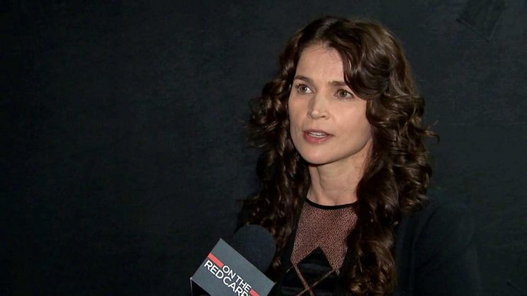 Julia Ormond