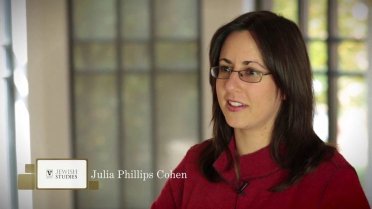 Julia Phillips